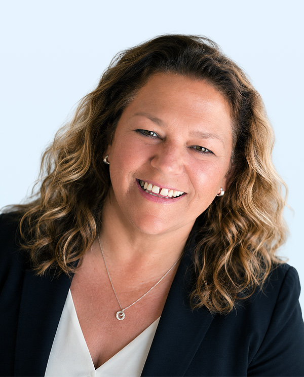 Sian Parrish, Recruitment Business Partner, Netbox Recruitment, black and white portrait photo